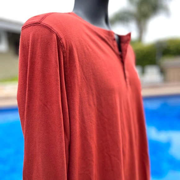 Toes on the Nose Hang Loose Henley - Picture 13 of 16